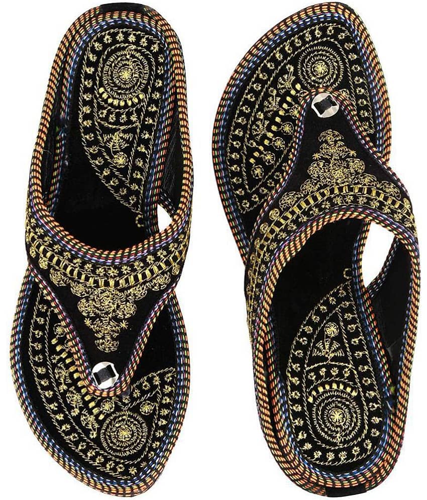 Raj Black Flats
