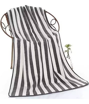 Mk weaves Pack of 1 Microfibre Below 300 -GSM Bath Towel & Scarves ( Multicolor )