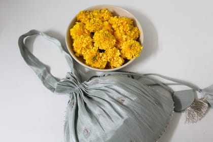 Moss Pearl Tissue Potli-Moss Pearl