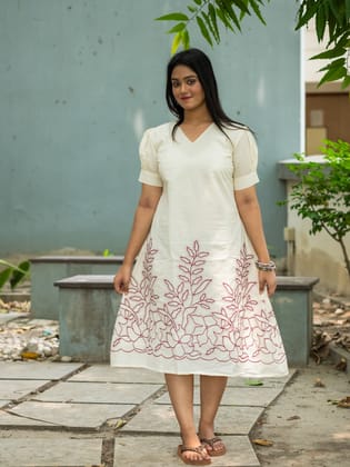 White Cotton Dress With Red Floral Embroidery-M