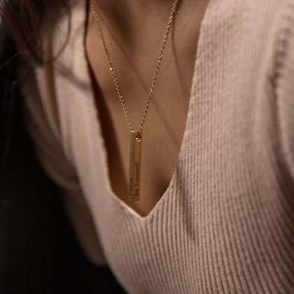 Vertical Bar Name Necklace-Rose Gold