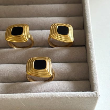 Golden Ridge Ring-Gold