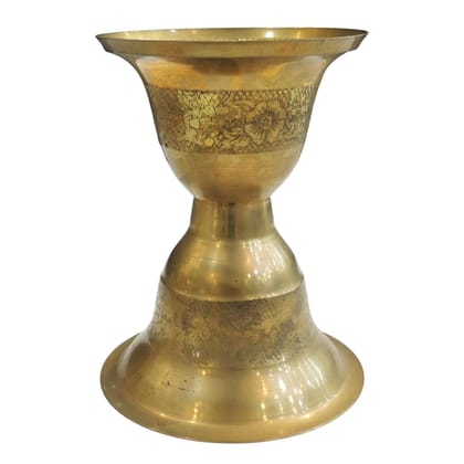Brass Peekdaan Showpiece | Classic Desk & Living Room Decor, Height : 7 Inch (FMAS088 C)