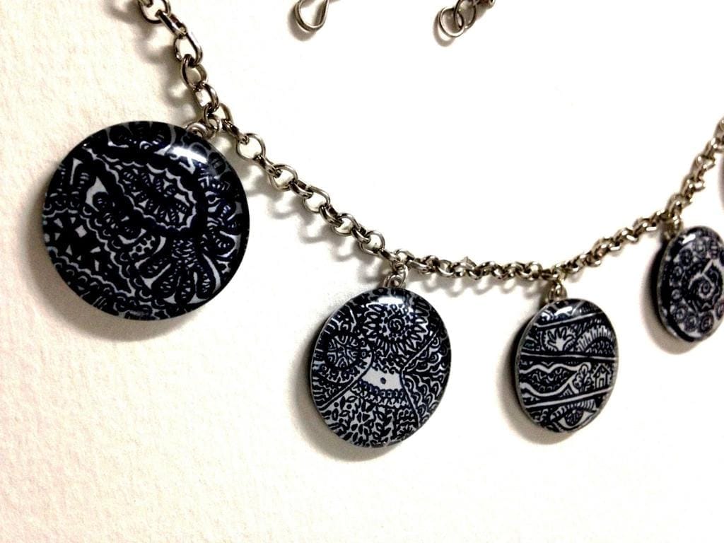 Chimera - Monochrome Circlets Necklace