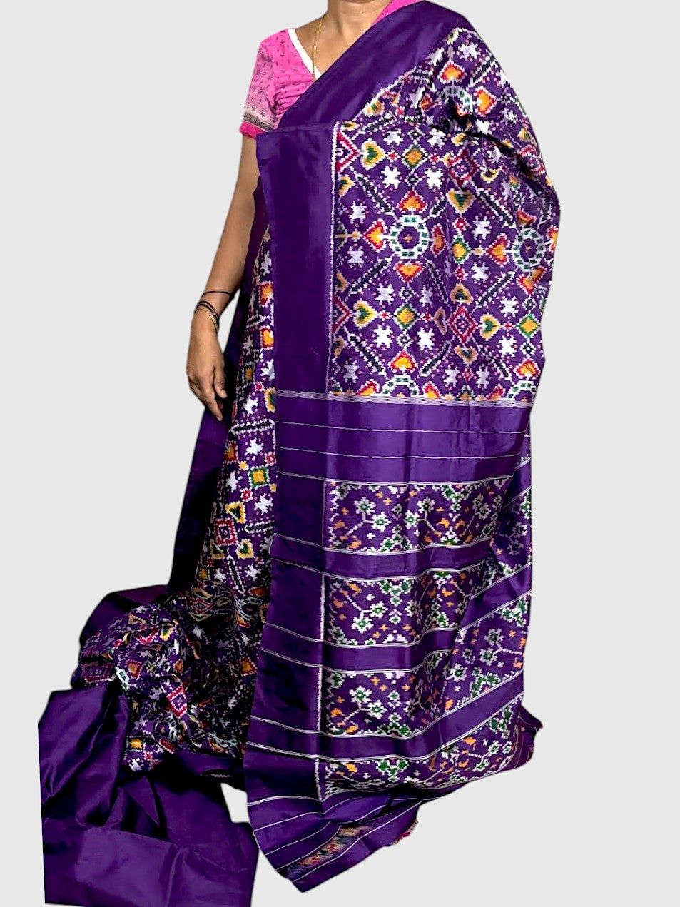 Pure Pochampally Ikkat Silk lavender Color Patola Silk Sari (Copy)