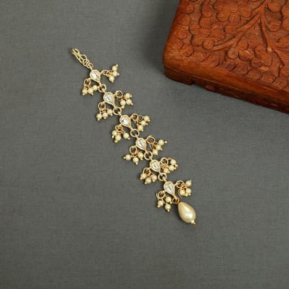 Gold Plated White Kundan Studded Maangtika