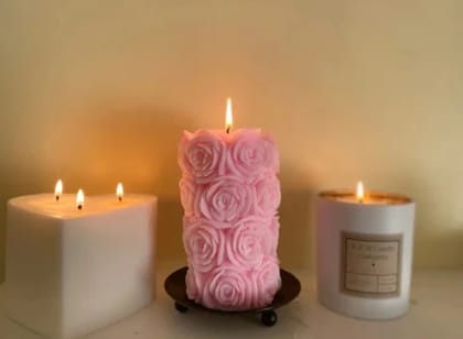 Rose Piller candle   10 cm x 5 cm