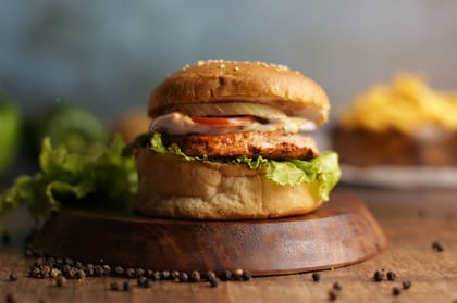 Schezwan chicken premium burger