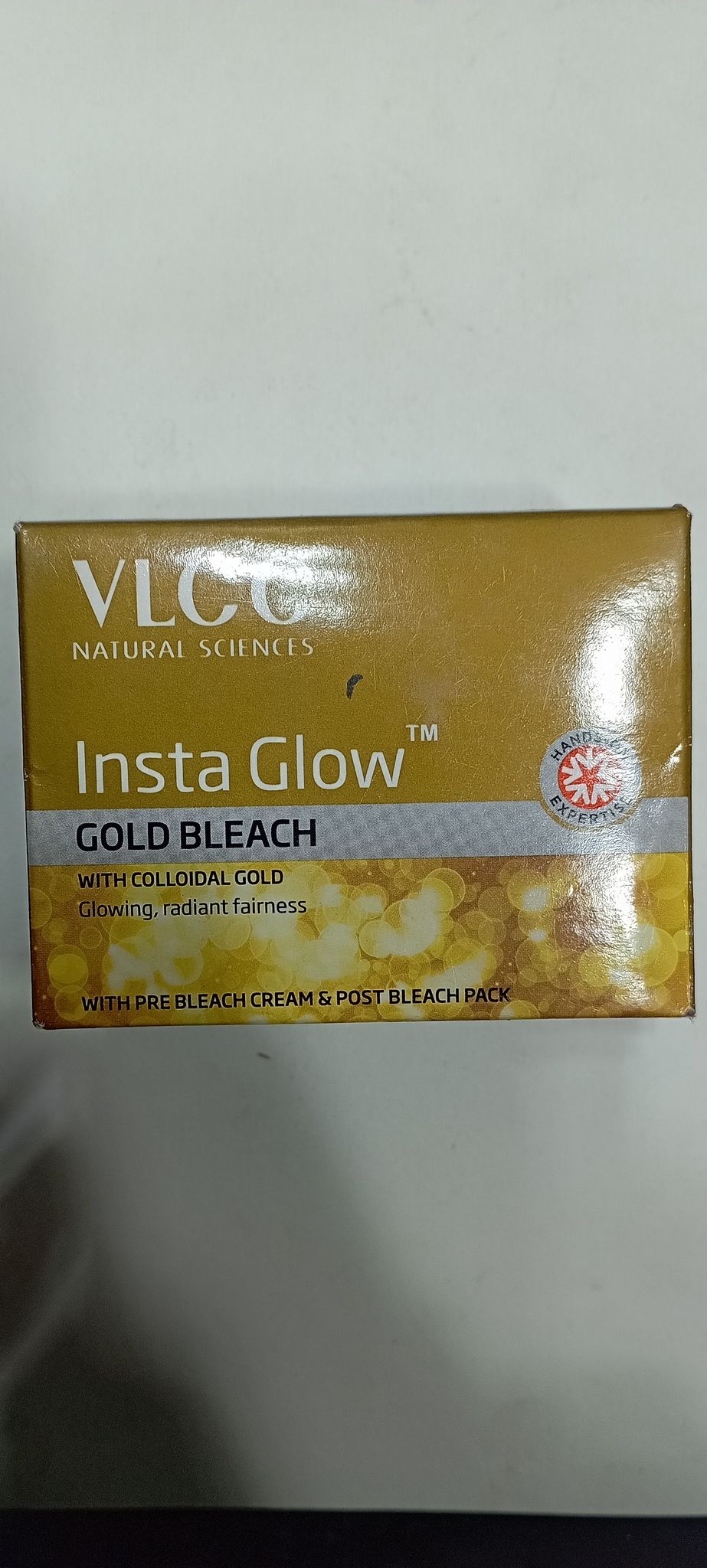VLCC natural sciences insta glow gold bleach 30 g