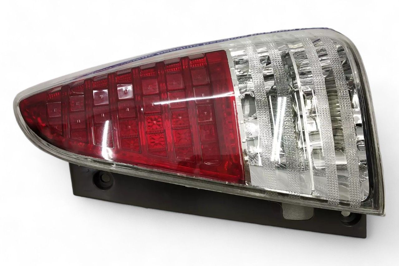 Lumax Rear Tail Lamp - RH AV289374