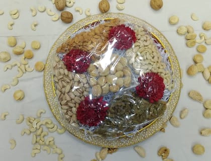 Assorted Dry Fruits Gift Box
