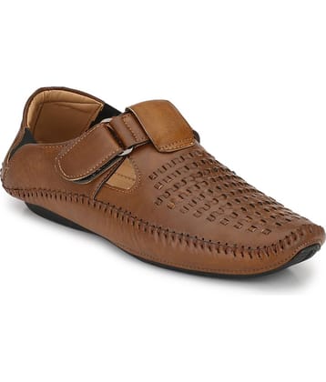 Rising Wolf - Tan Men's Sandals
