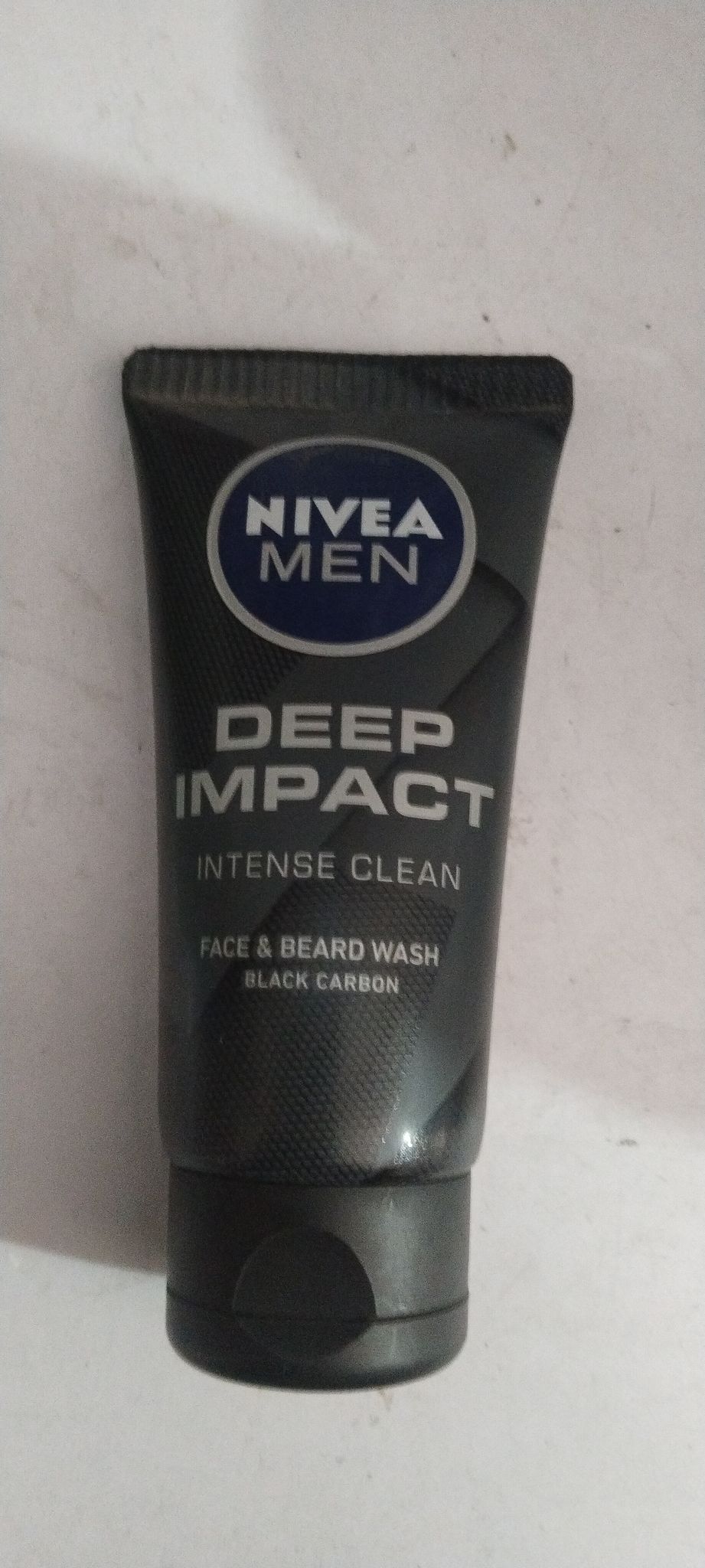Nivea Deep Impact Intense clean Face & beard wash 