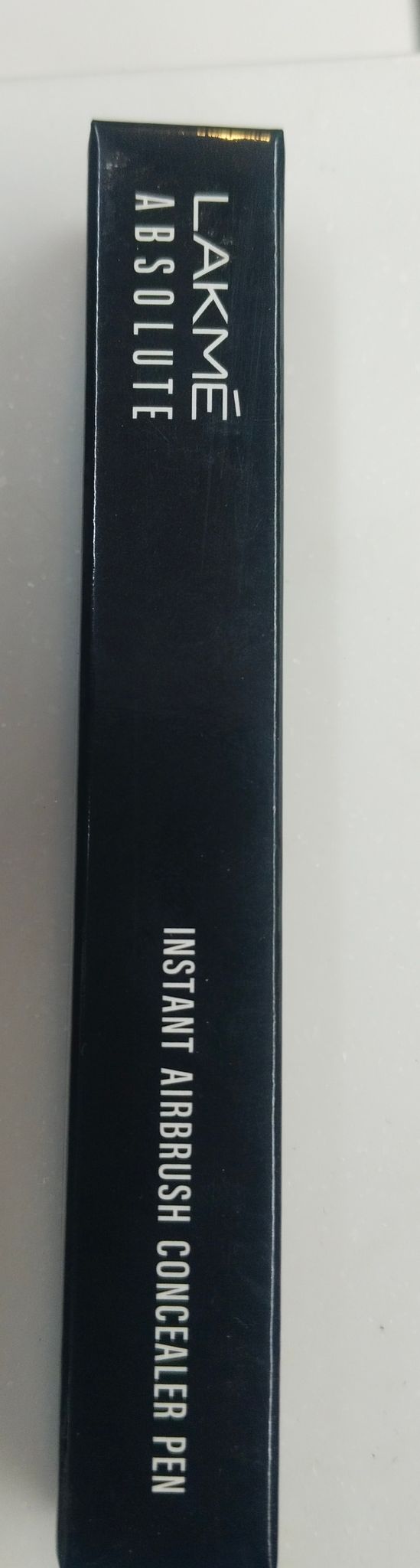 Lakme Instant airbrush concealer pen Absolute 