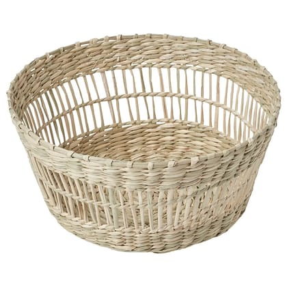 Handmade Round Basket made of Natural Sedge
