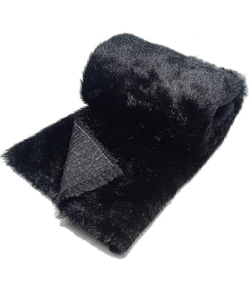 Fur Cloth Black Colour, Size 40 " * 34" , 2 Cms Hair Length Used For Dresses, Soft Toys Making, Jackets Etc