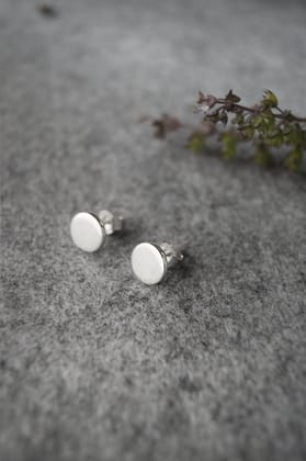 Classic Evergreen Circle Sterling Silver Stud Earrings-Silver