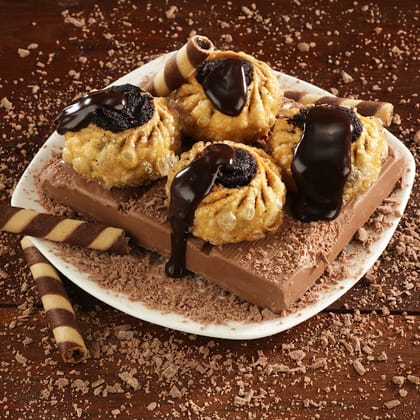Chocolate Momo Platter (4 Pcs)