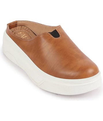 Fausto - Camel Women's Slip On