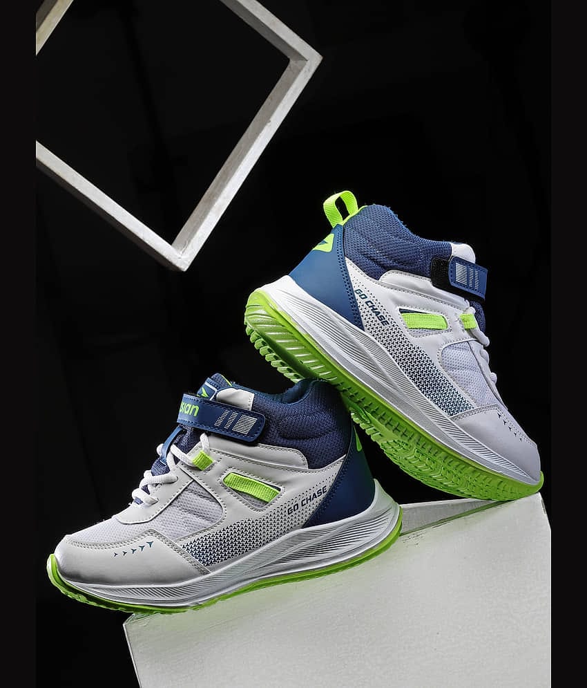 ASIAN - White Boy's Running Shoes ( 1 Pair )