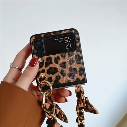 Leopard Style Gold Chain Bracelet Cover-Samsung Galaxy Z Flip 3