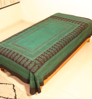 Hand Block Printed Bagh Cotton Single Bed Sheet Hand Block Printed Bagh Cotton Single Bed Sheet
