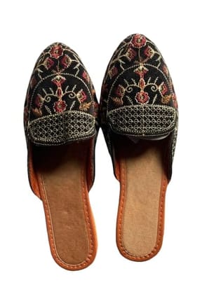 Jaipuri Chappal with Embroidered Slip-On Mules, Black and Orange with Floral Design, Traditional Style, Flat Footwear