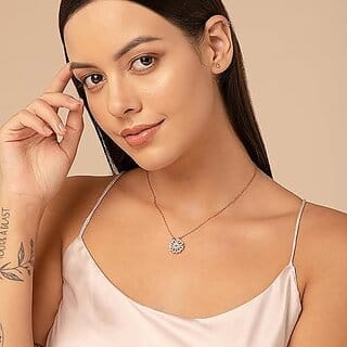 Fashion Anti-Tarnish Love Gift Box for Women Girls Neck Chain Clover Necklace