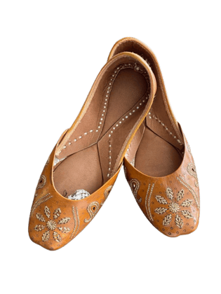 HAND MADE PUNJBI TILLA JUTTI