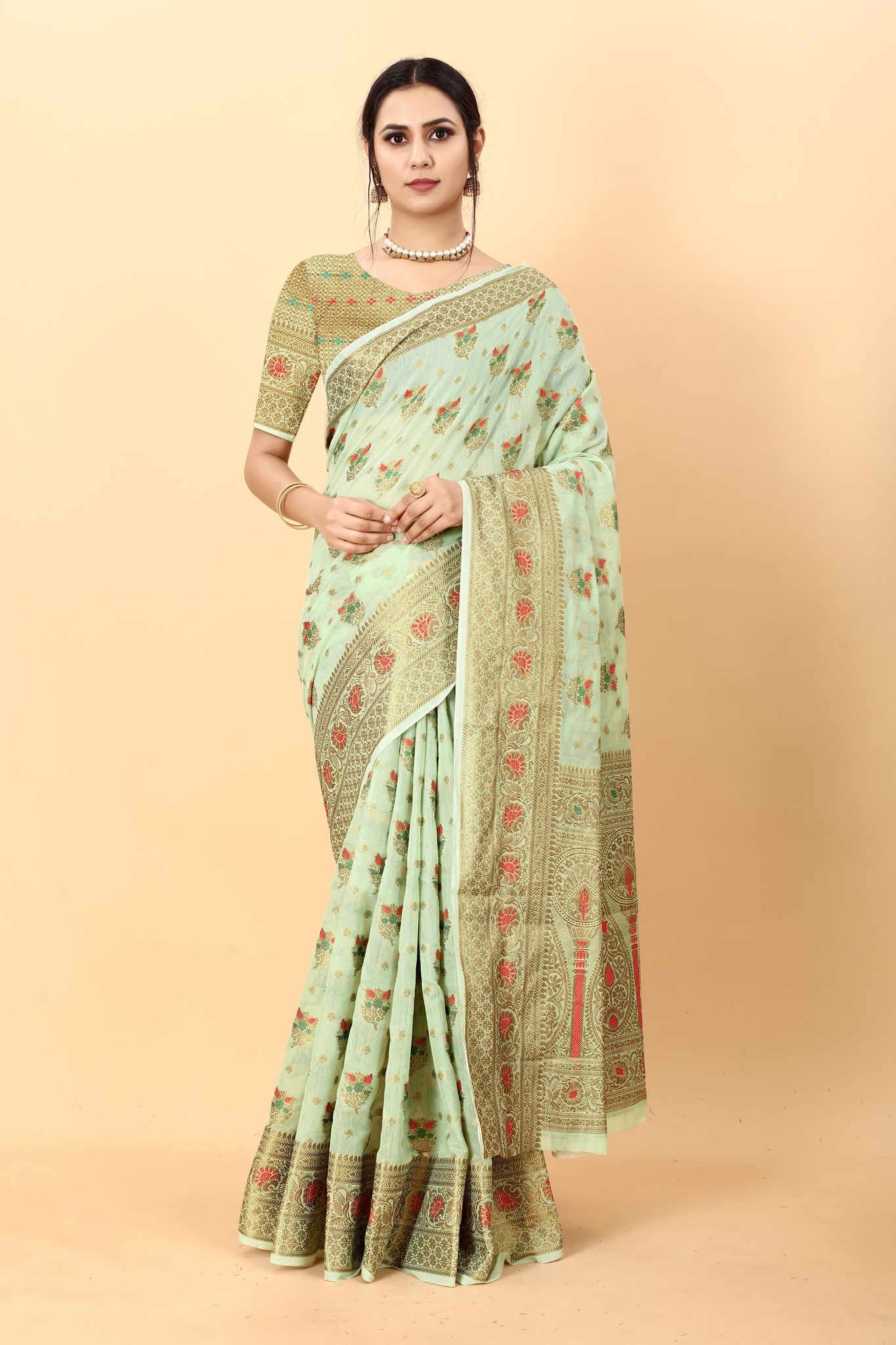 Yavira silk Women's Green Handwoven Chanderi Saree