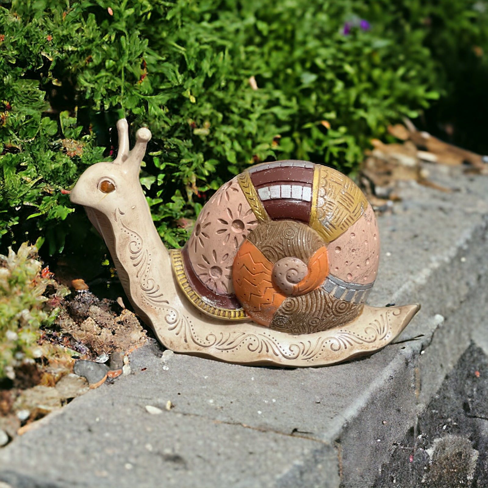 Snail Resin Showpiece Best Gift for Office Home Decor,H-18.5 cm