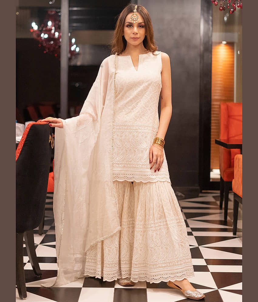 Royal Export Pack of 1 Cotton Embroidered Straight Women's Kurti with Dupatta - ( Beige )