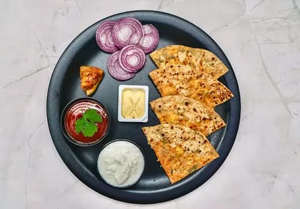 Lal Mirch Ka Paratha