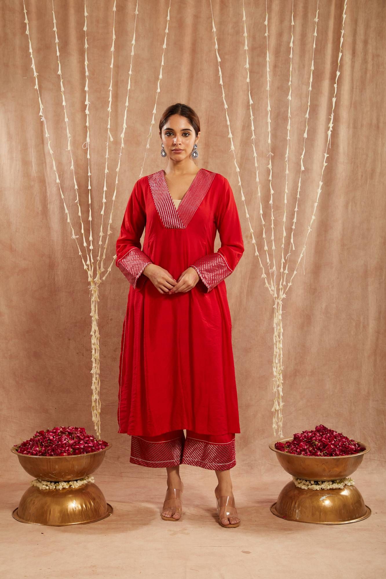 Red Zari Chanderi Kurta with Narrow Pants-XXS / XXS
