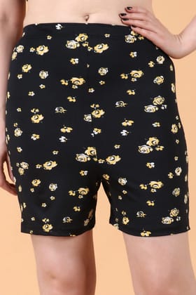 Black Floral Stretchable Shorts-L / Black