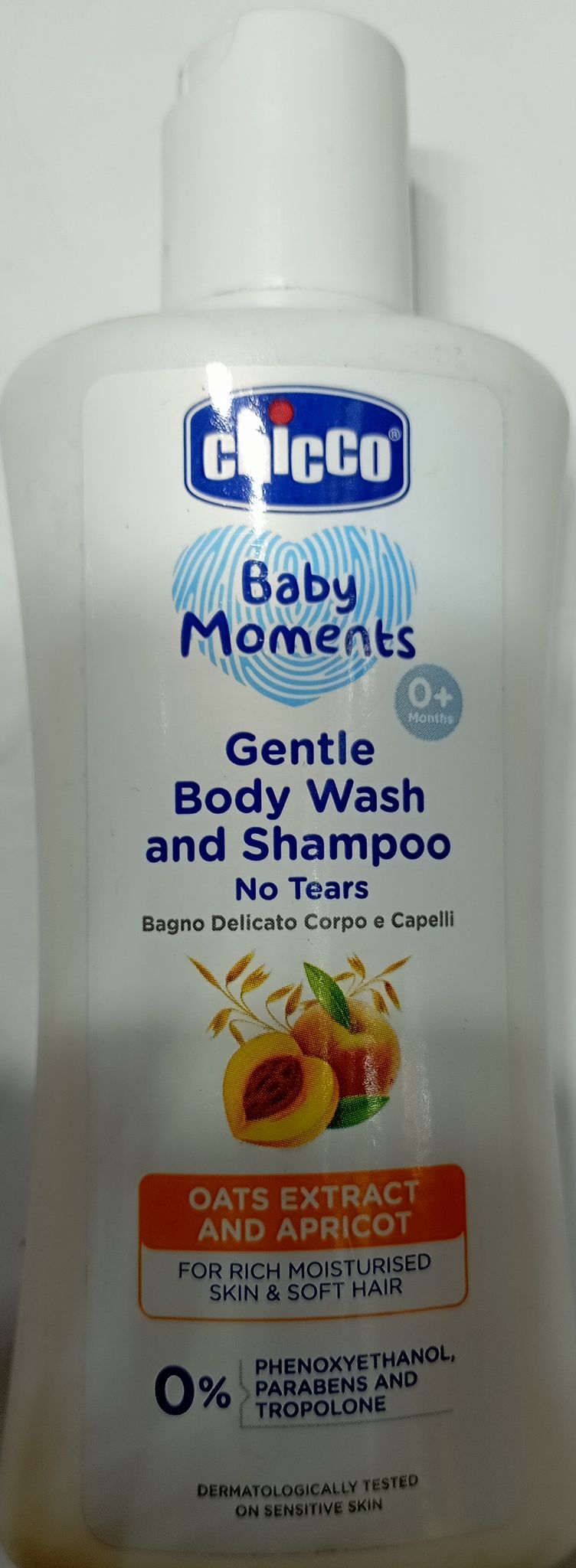 Chicco baby moments gentle baby wish and shampoo no tears oats extract and apricot 100ml
