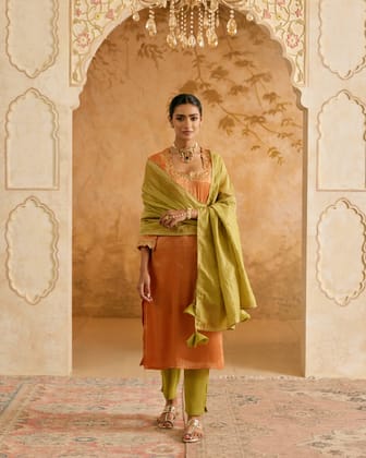 Rust Fern Dupatta-One Size / Green