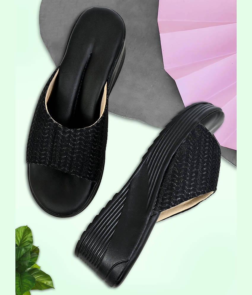 Altek Black Women's Slip On Heels