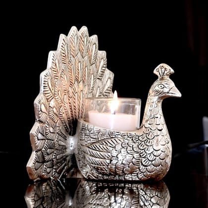 Dreamkraft Decorative Metal Dancing Peacock Candle Holder Vastu Figurine Showpiece Statue for Gifting (Silver, 10 X 17 X 14 CM) Dreamkraft Decorative Metal Dancing Peacock Candle Holder Vastu Figurine Showpiece Statue for Gifting (Silver, 10 X 17 X 14 CM)