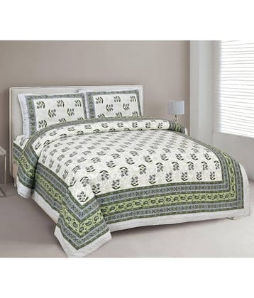 Uniqchoice - Peach Cotton King Size Bedsheet With 2 Pillow Covers