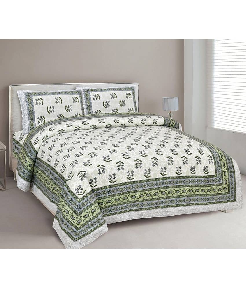 Uniqchoice - Peach Cotton King Size Bedsheet With 2 Pillow Covers