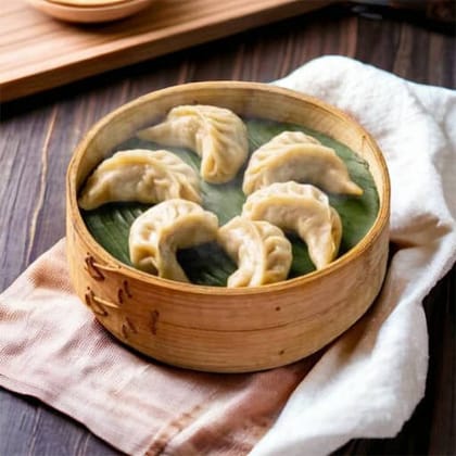 Steamed Chicken Wheat Momos