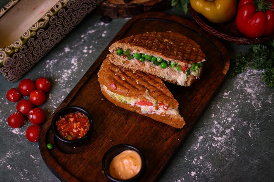 Veg cocktail sandwich