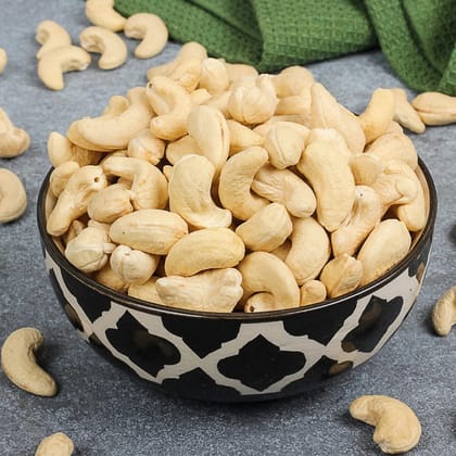 Premium Kaju (Cashews) w240 250 G