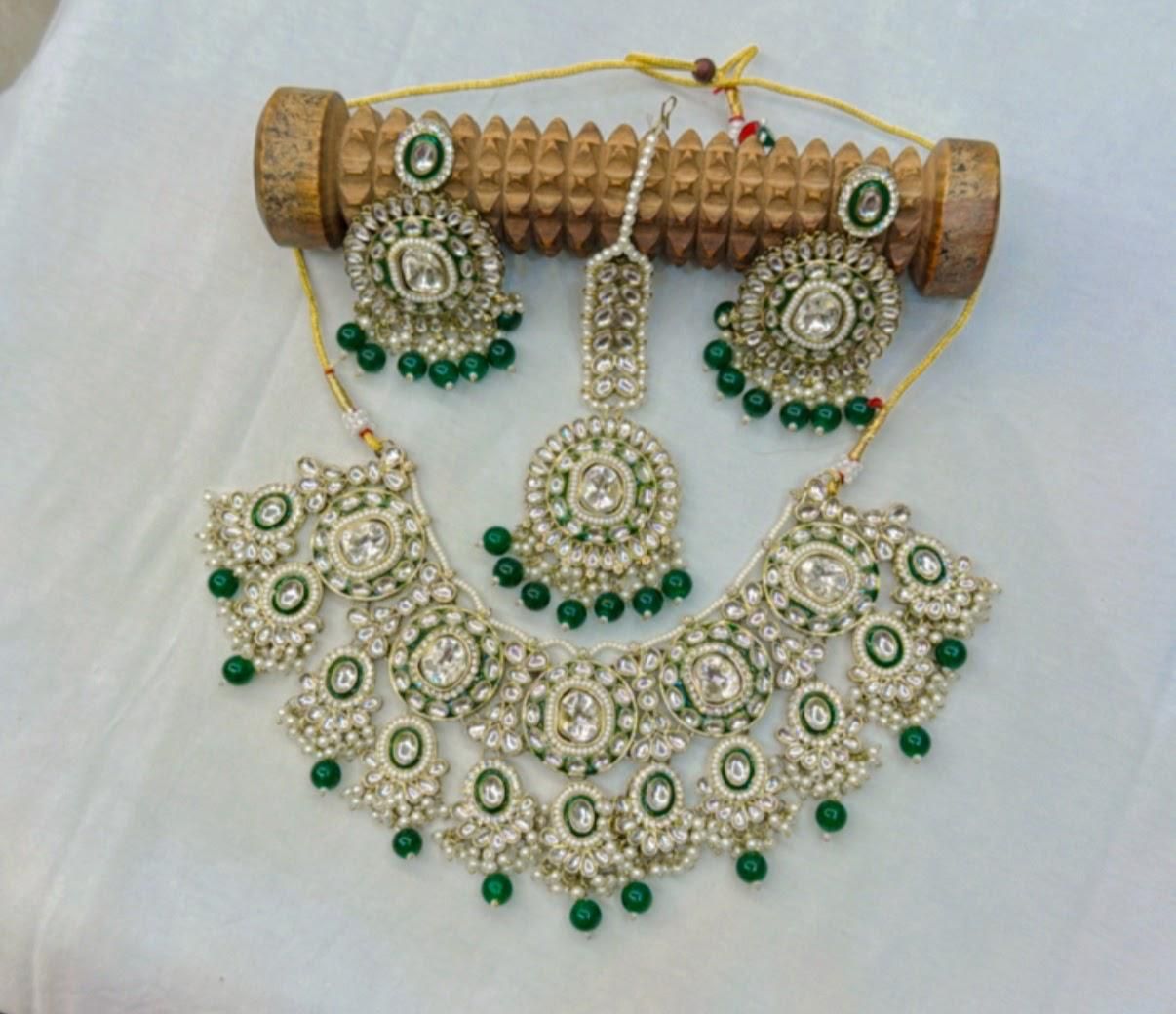 RNK  Bridal Choker Necklace