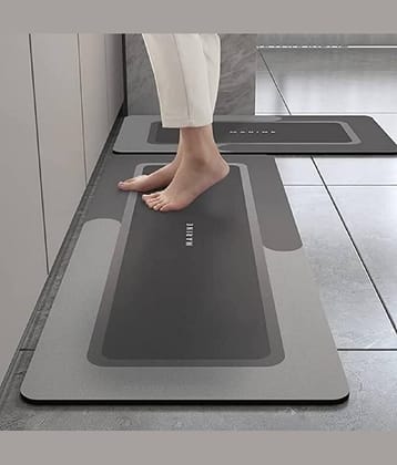 EIGHTEEN ENTERPRISE Multi Rubber Carpet Plain Other Sizes Ft