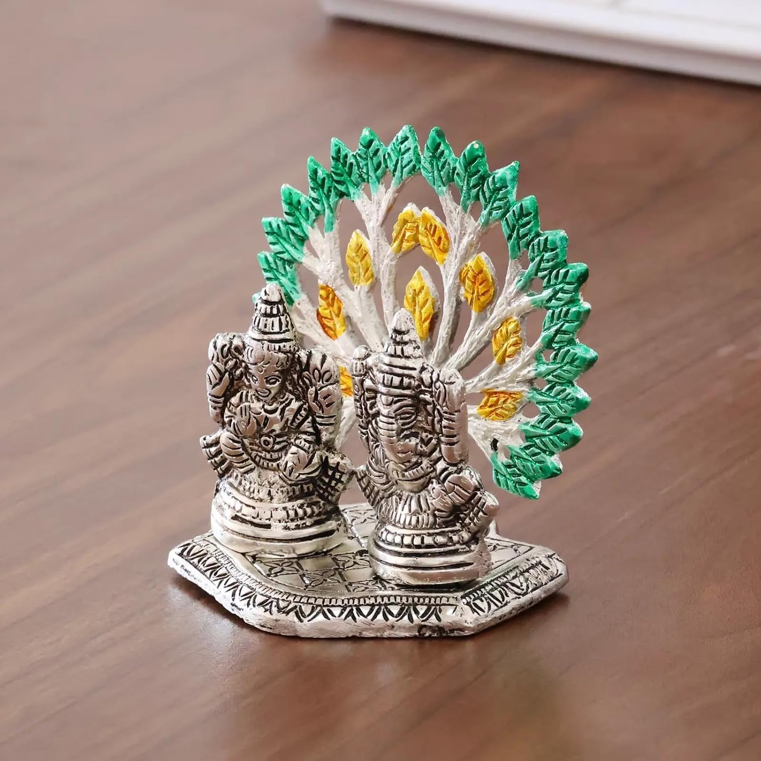 Dreamkraft Silver Finish Divine Mini Ganesh Lakshmi Statue Intricately Designed Spiritual Showpiece (10 x 8 x 10 cm)