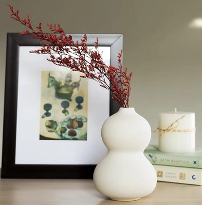 Xotic essentials Flower Vase Big Size Ceramic Vase Vase for Living Room, Waterproof Earthy Matte Finish, Peanut Shape, 6 Inches, White