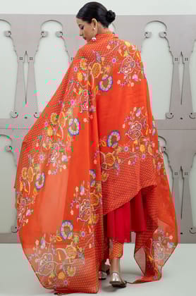CHINTZY - LALIE D -D-FREE SIZE