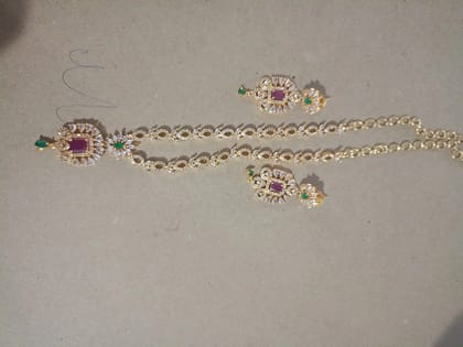 Exquisite Beads Neck Chain Timeless Elegance for Every Occasion